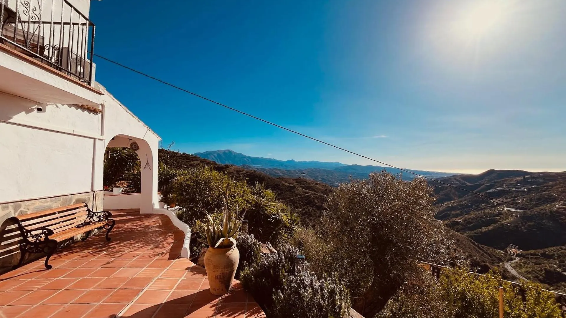 Casita Comares - Bed And Breakfast - La Alqueria - Comares - Malaga Bed & Breakfast